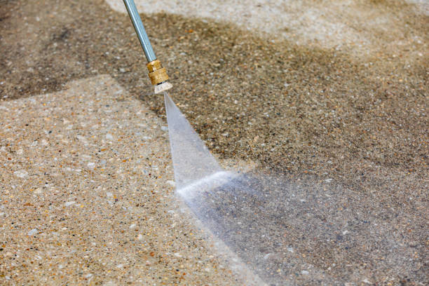 Professional Pressure Washing Services in Glasgow Village, MO